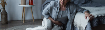 bolest ženy břicha při menopauze